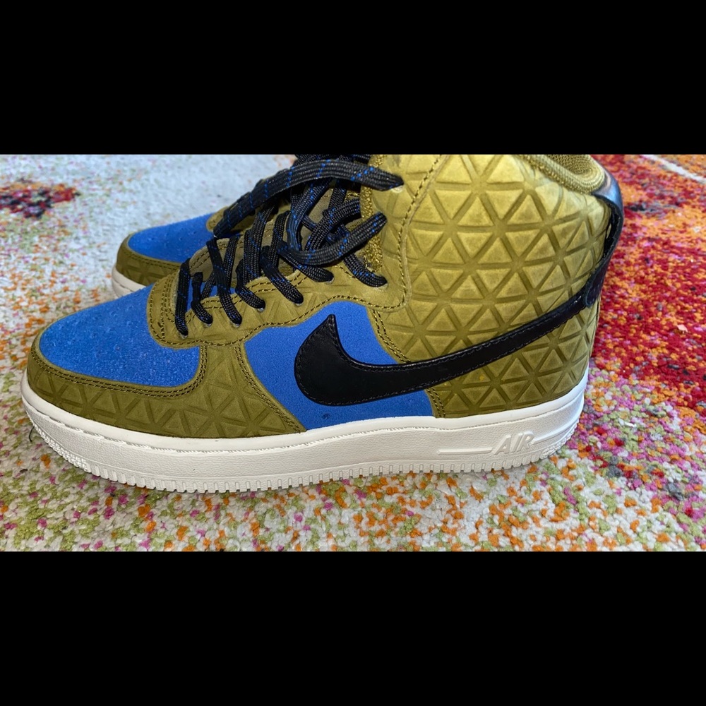 Nike Air Force 1, Kids 5 (EUC, refurbished) - Picture 7 of 12